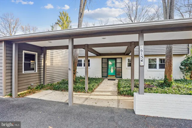 $4,600 | 6154 Beachway Drive, Falls Church, VA 22041