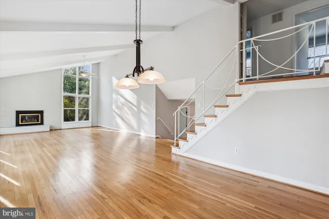 $4,600 | 6154 Beachway Drive, Falls Church, VA 22041