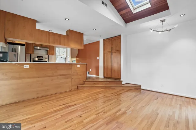 $4,600 | 6154 Beachway Drive, Falls Church, VA 22041