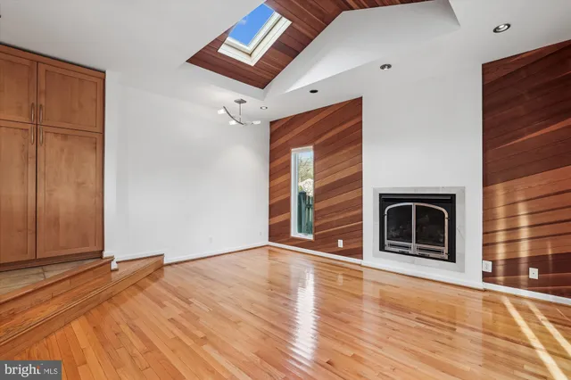 $4,600 | 6154 Beachway Drive, Falls Church, VA 22041