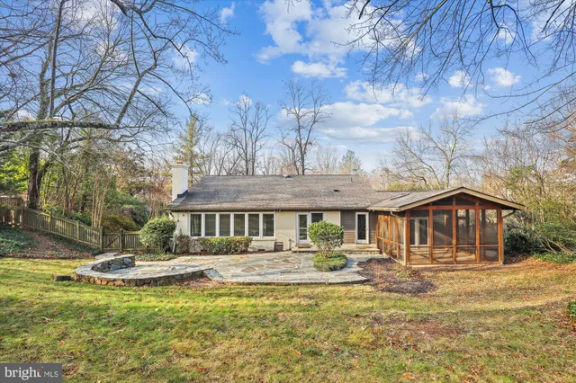 $4,600 | 6154 Beachway Drive, Falls Church, VA 22041