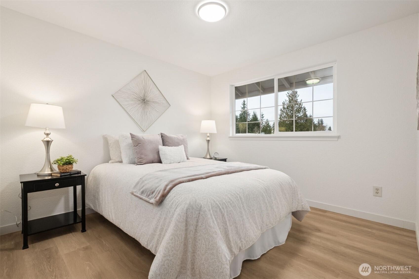 13700 Southeast 268th Street Kent, WA 98042 - Photo 16 of 30