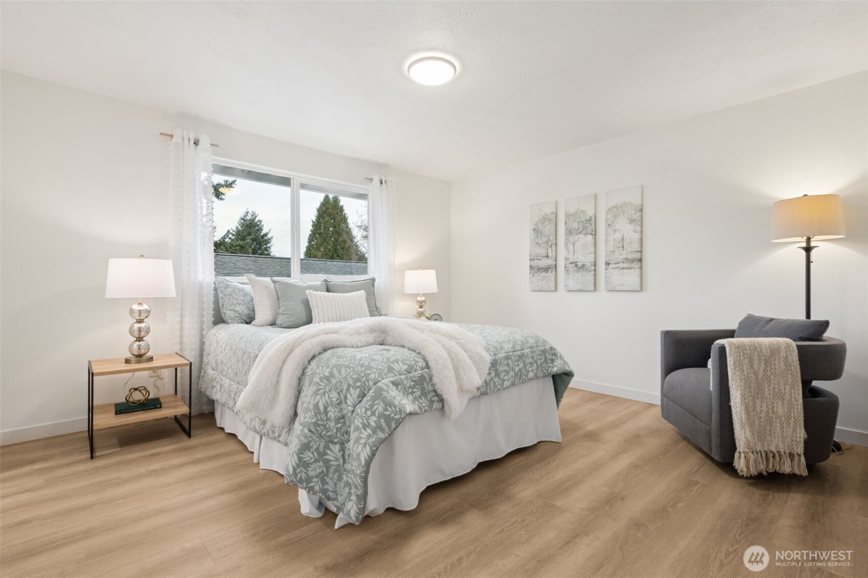 13700 Southeast 268th Street Kent, WA 98042 - Photo 17 of 30