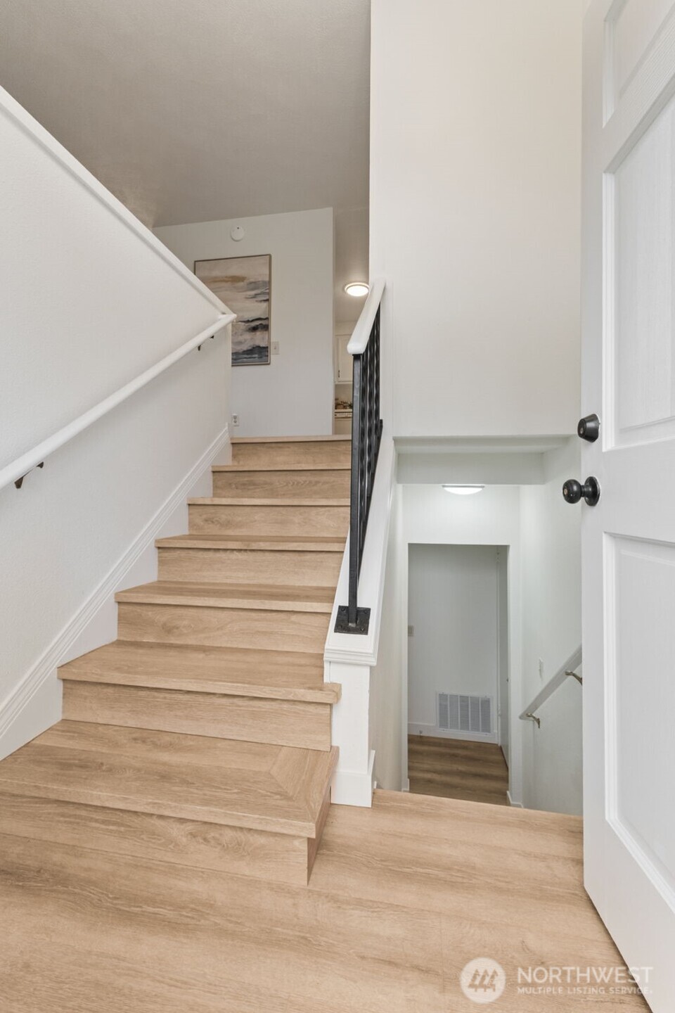 13700 Southeast 268th Street Kent, WA 98042 - Photo 3 of 30