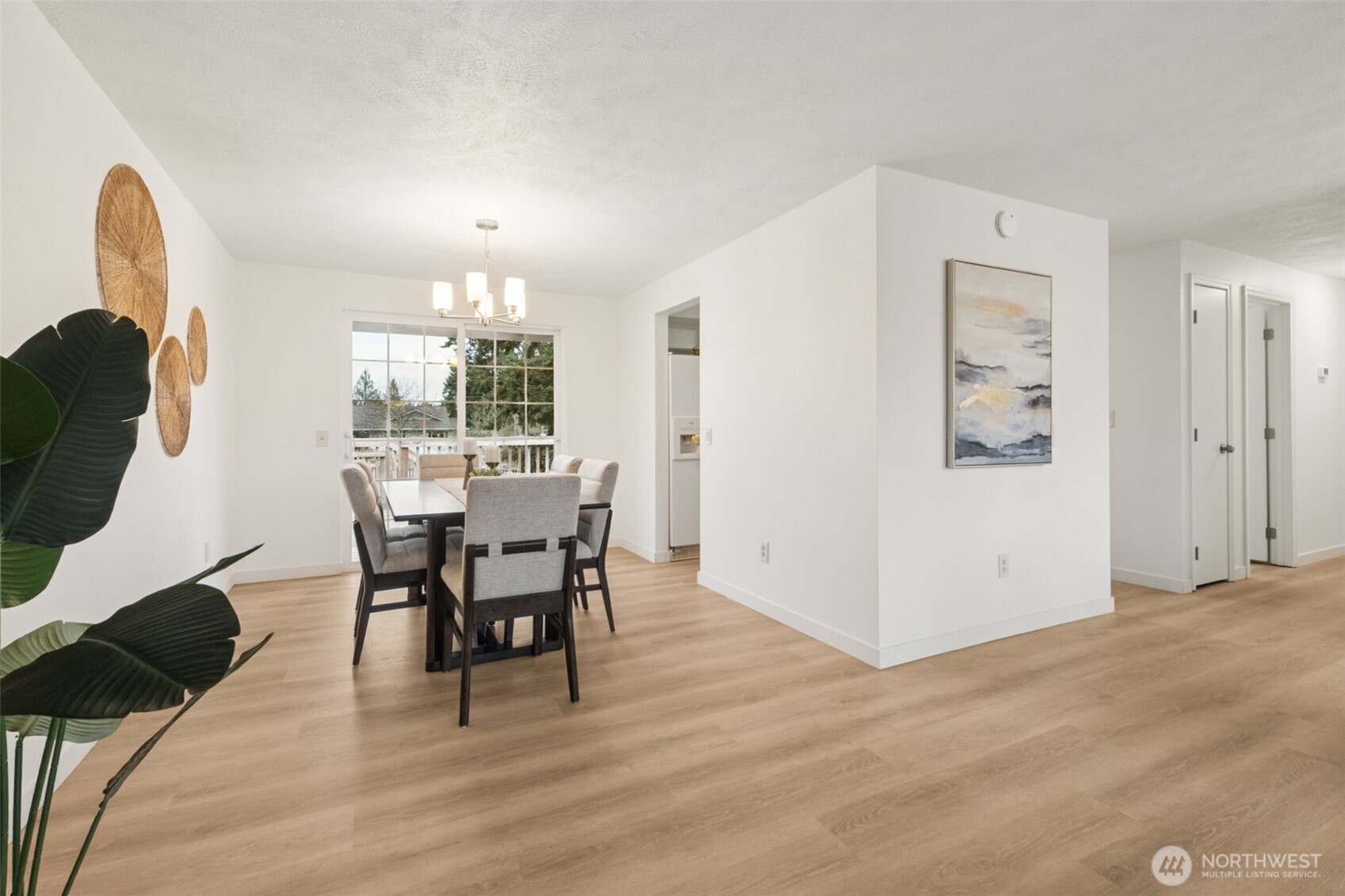 13700 Southeast 268th Street Kent, WA 98042 - Photo 8 of 30