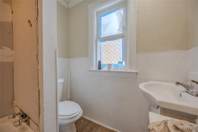 $139,900 | 27 Kamper Avenue, Buffalo, NY 14210