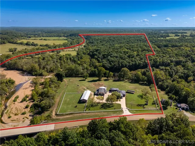 $875,000 | 2674 Highway 17, Iberia, MO 65486