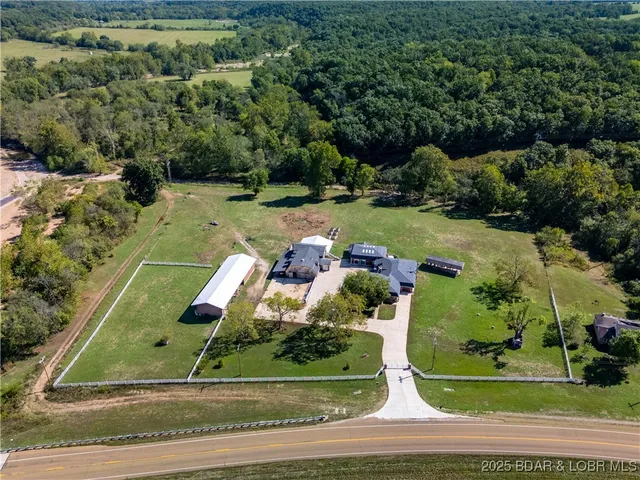 $875,000 | 2674 Highway 17, Iberia, MO 65486