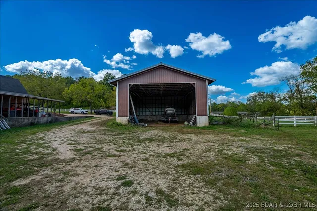 $875,000 | 2674 Highway 17, Iberia, MO 65486