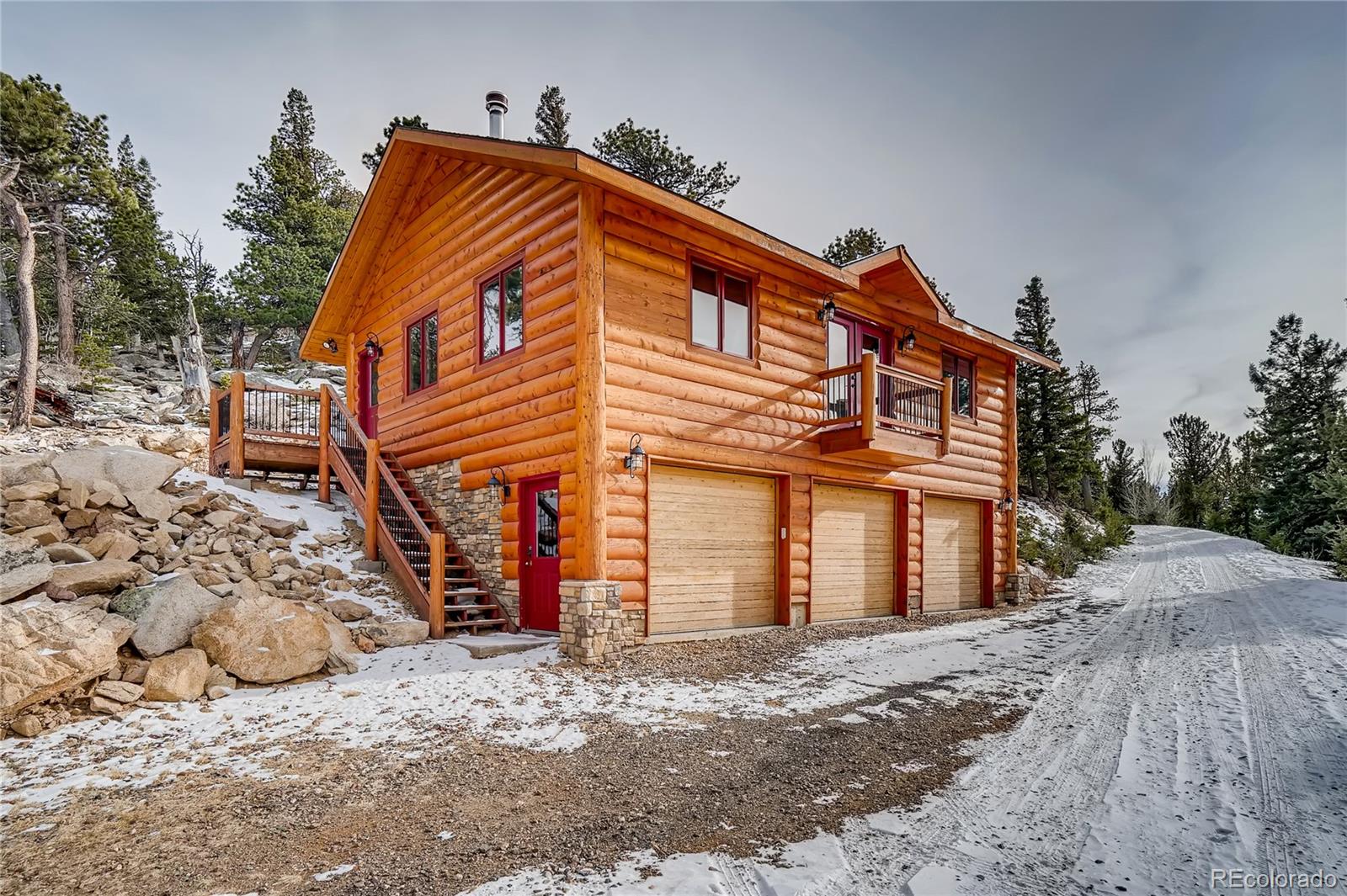 11200 Shimley Road Golden, CO 80403 - Photo 33 of 40 a front view of a house with a yard