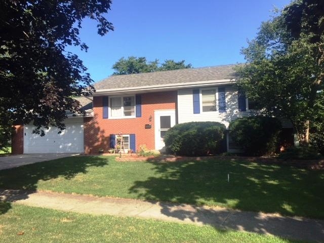 739 Maple Lane Crown Point, IN 46307 - Photo 2 of 10 640x480