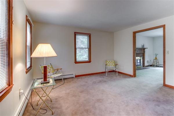 104 Hazen Road Shirley, MA 01464 - Photo 5 of 30 Gallery Image 5