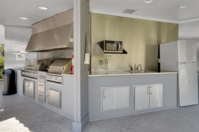 $249,000 | 8980 South Hollybrook Boulevard, Unit 304, Pembroke Pines, FL 33025