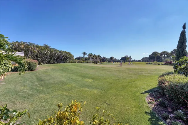 $249,000 | 8980 South Hollybrook Boulevard, Unit 304, Pembroke Pines, FL 33025