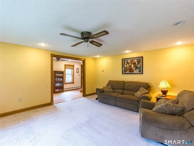 $385,000 | 455 Graham Road, South Windsor, CT 06074