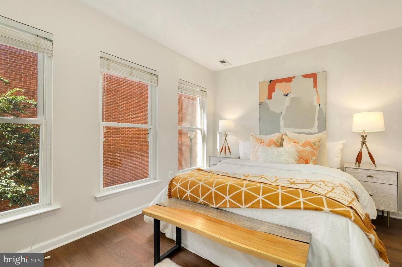 924 4th Street Southeast Washington, DC 20003 - Photo 14 of 23