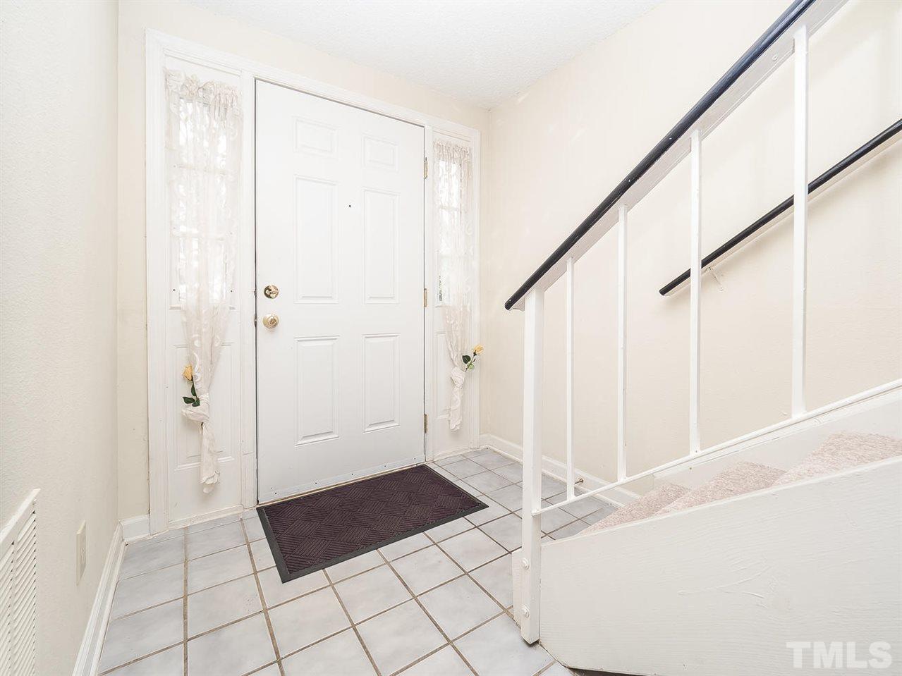 7756 Falcon Rest Circle, Unit 7756 Raleigh, NC 27615 - Photo 2 of 18 Gallery Image 2