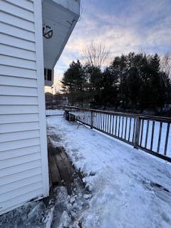 42 Barnes Road Windham, ME 04062 - Photo 11 of 60 Back Deck 2
