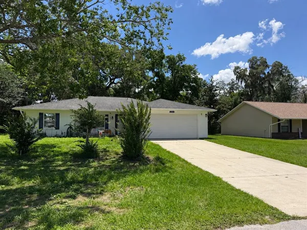 $250,000 | 12315 Southeast 60th Terrace, Belleview, FL 34420