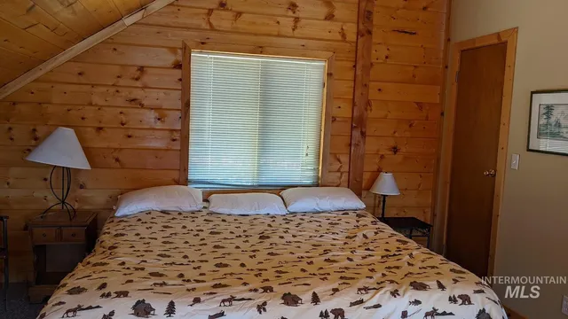 $499,900 | 30 Mountain Air Drive, Cascade, ID 83611