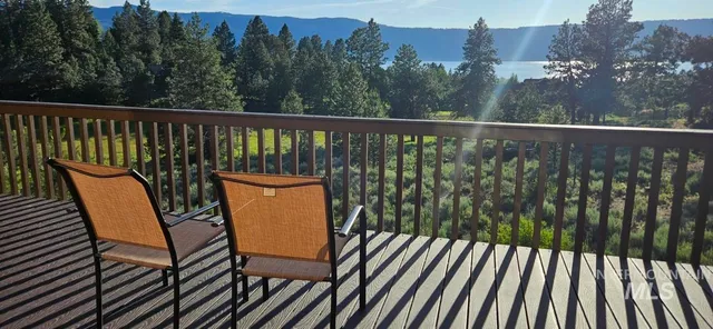 $499,900 | 30 Mountain Air Drive, Cascade, ID 83611