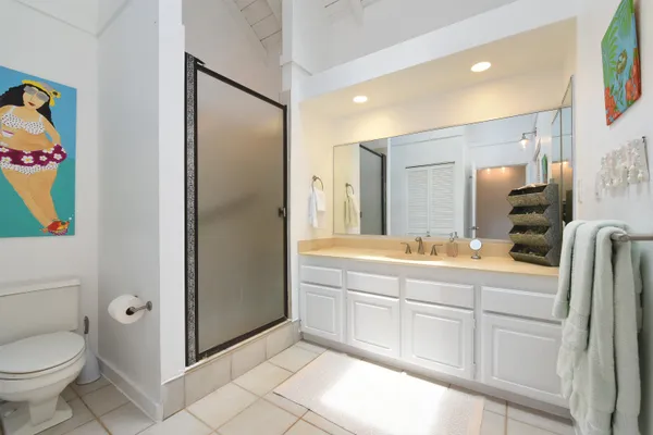 a view of entryway door