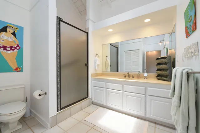 a view of entryway door