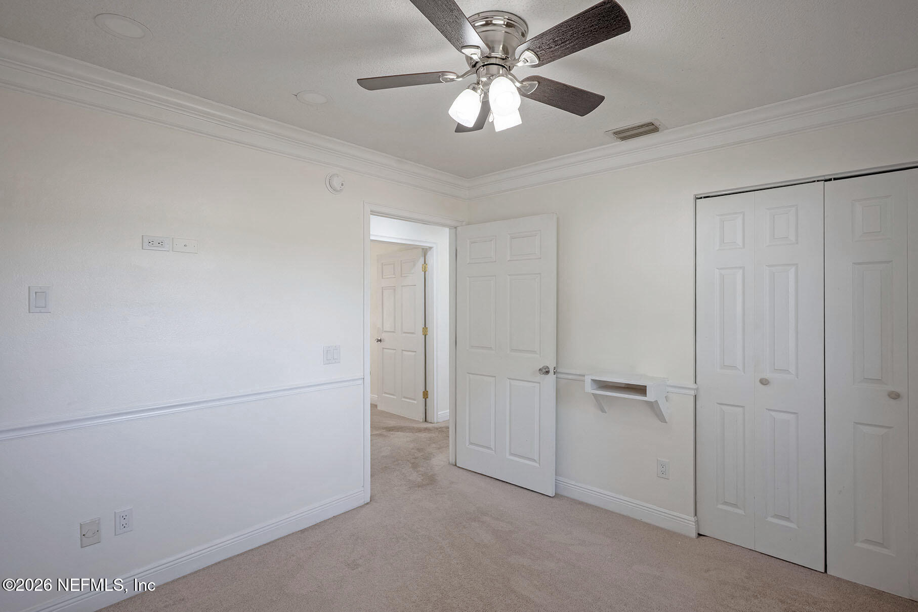 430 Southwest Jasmine Avenue Keystone Heights, FL 32656 - Photo 23 of 35 a view of a livingroom with a chandelier fan