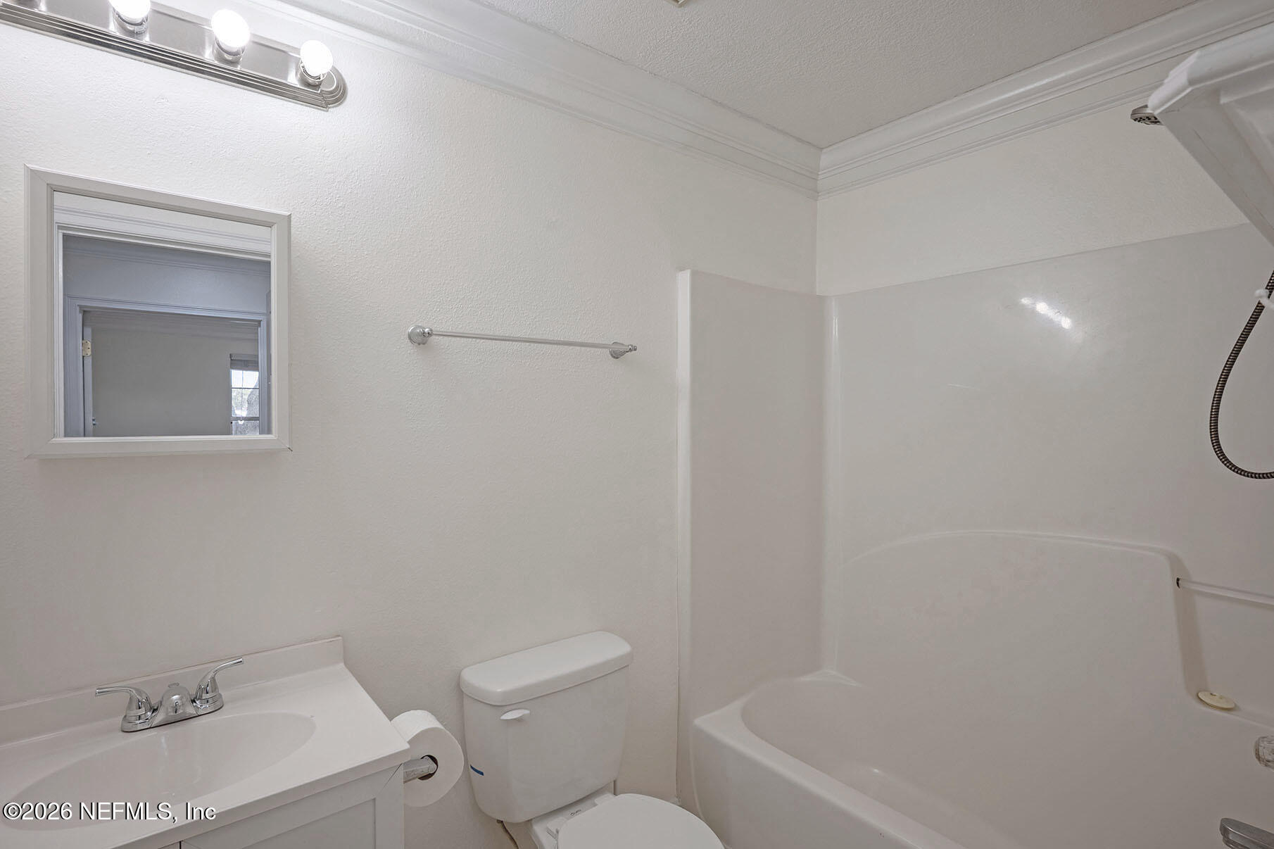 430 Southwest Jasmine Avenue Keystone Heights, FL 32656 - Photo 29 of 35 a white toilet sitting next to a bath tub