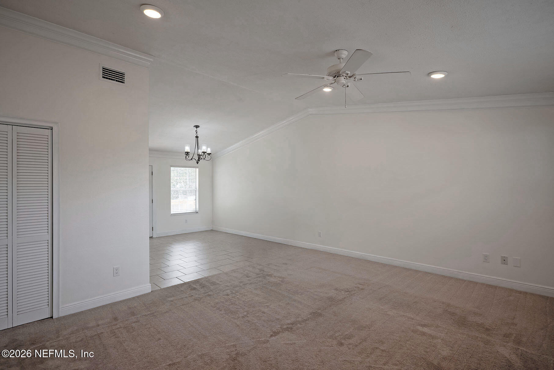 430 Southwest Jasmine Avenue Keystone Heights, FL 32656 - Photo 6 of 35 an empty room with windows and closet