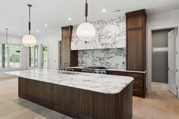 $5,500,000 | 692 Legends Crest Drive, Franklin, TN 37069