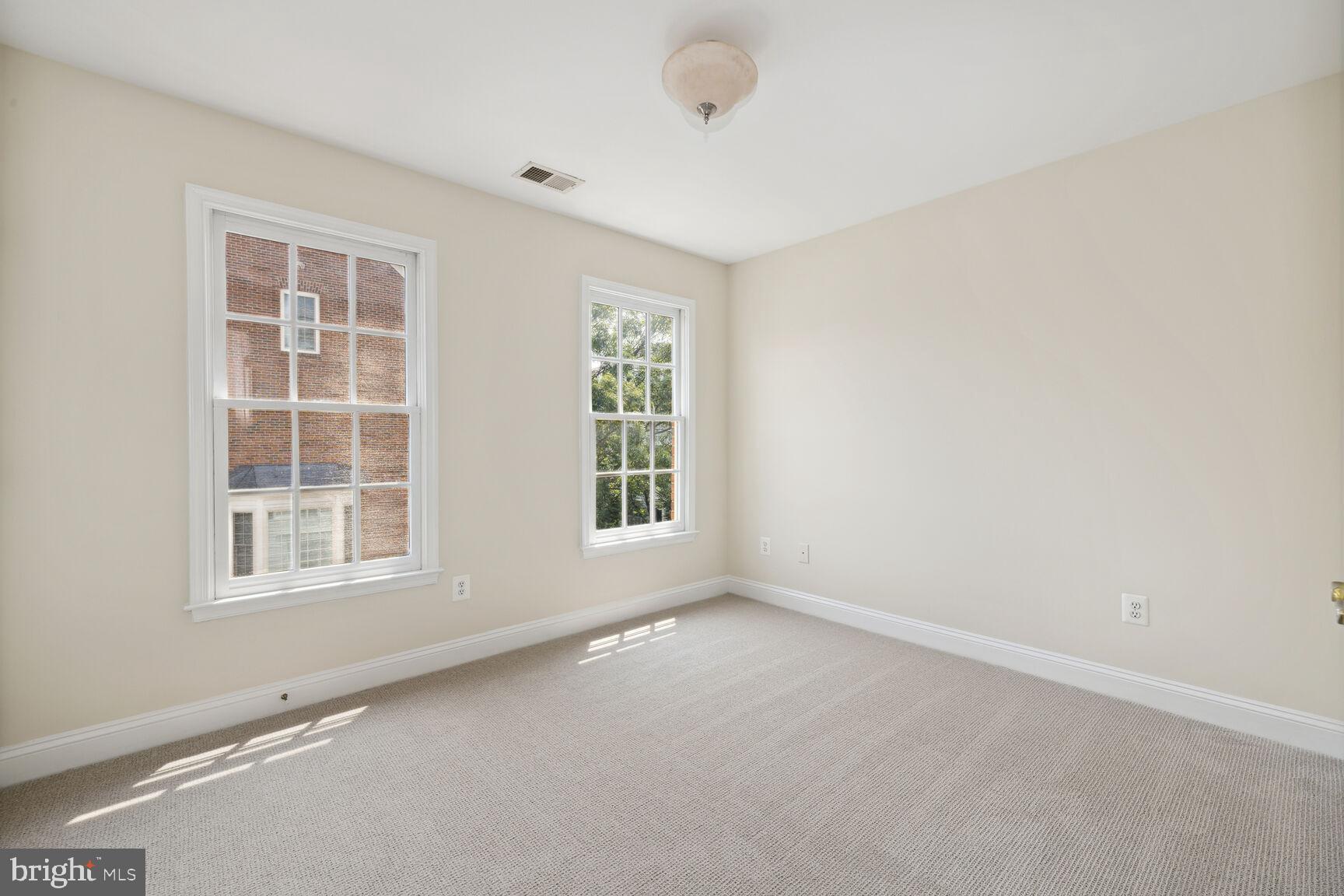 403 South Fayette Street Alexandria, VA 22314 - Photo 12 of 31 Gallery Image 12
