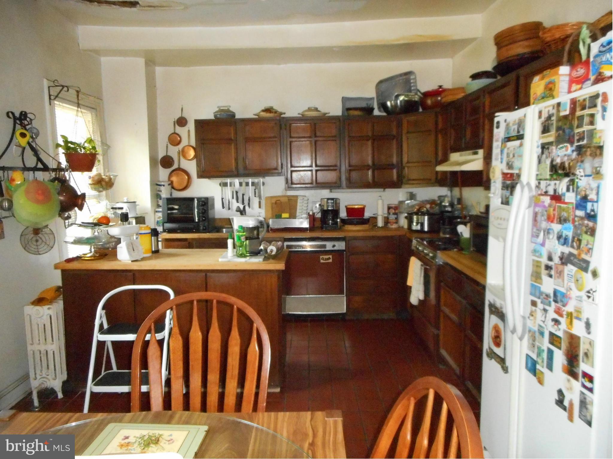 1320 K Street Southeast Washington, DC 20003 - Photo 7 of 12 Kitchen