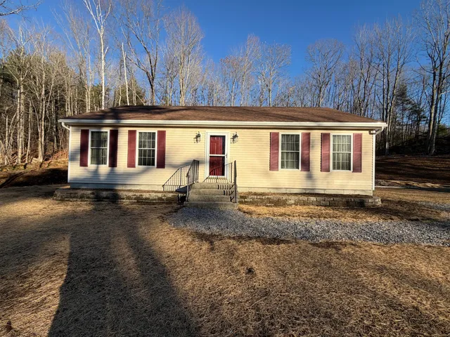 $419,500 | 893 Middle Road, Waterboro, ME 04087