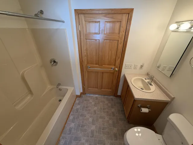 $419,500 | 893 Middle Road, Waterboro, ME 04087