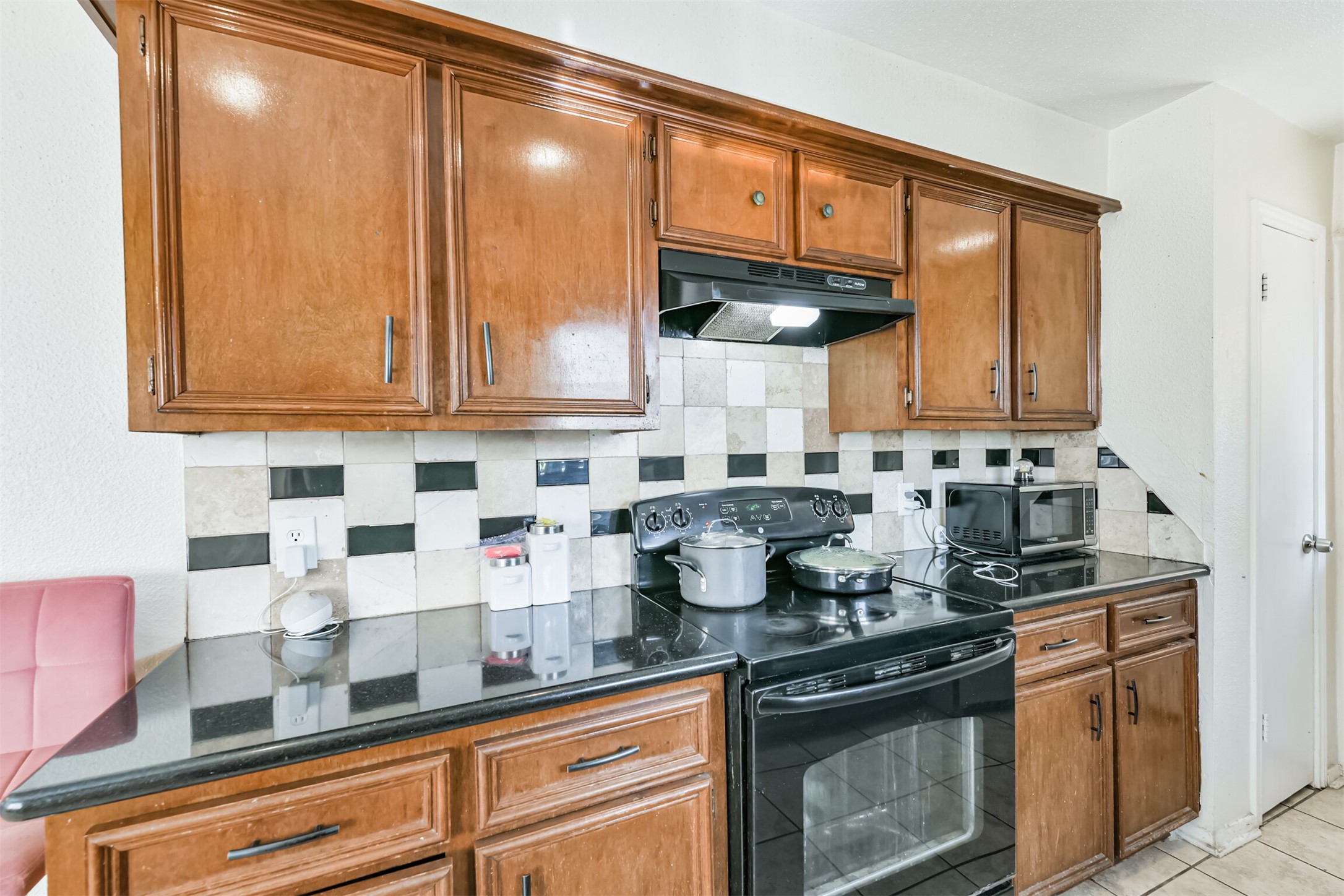 22106 Meadowgate Drive Spring, TX 77373 - Photo 14 of 28