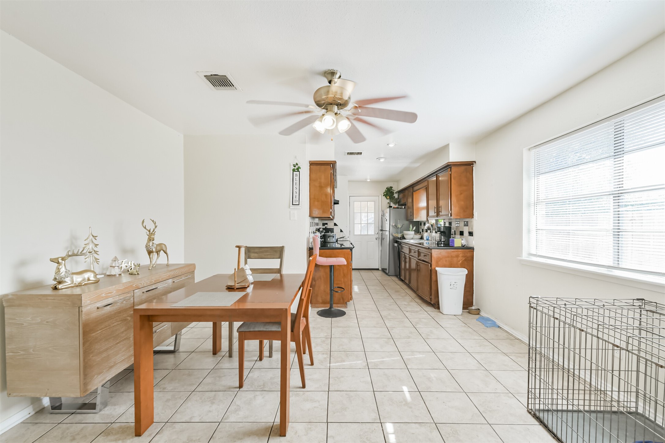 22106 Meadowgate Drive Spring, TX 77373 - Photo 9 of 28