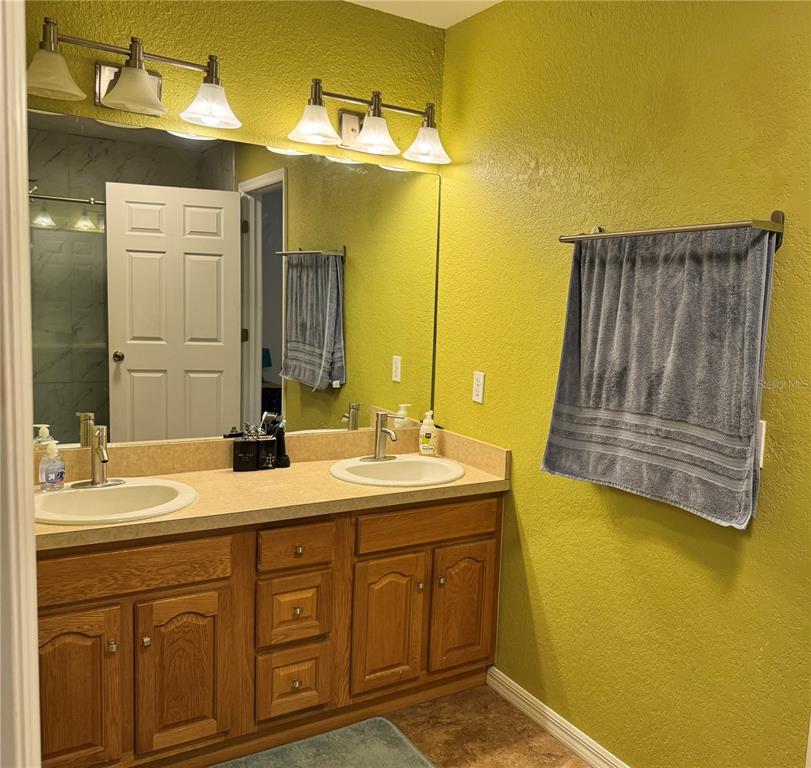 5722 Southwest 85th Street Gainesville, FL 32608 - Photo 10 of 15