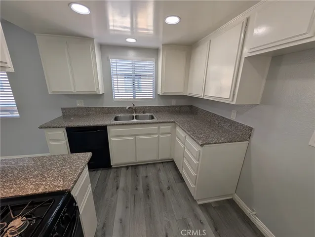 $2,850 | 527 East Colorado Boulevard, Unit B, Monrovia, CA 91016