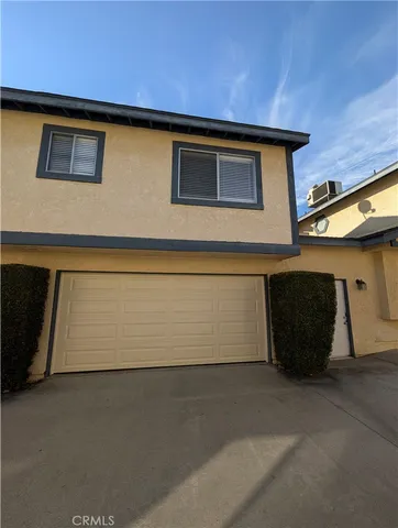 $2,850 | 527 East Colorado Boulevard, Unit B, Monrovia, CA 91016
