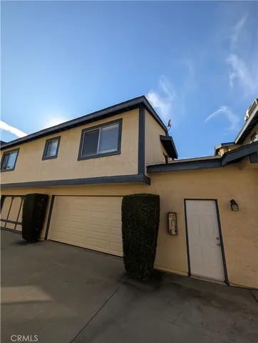 $2,850 | 527 East Colorado Boulevard, Unit B, Monrovia, CA 91016