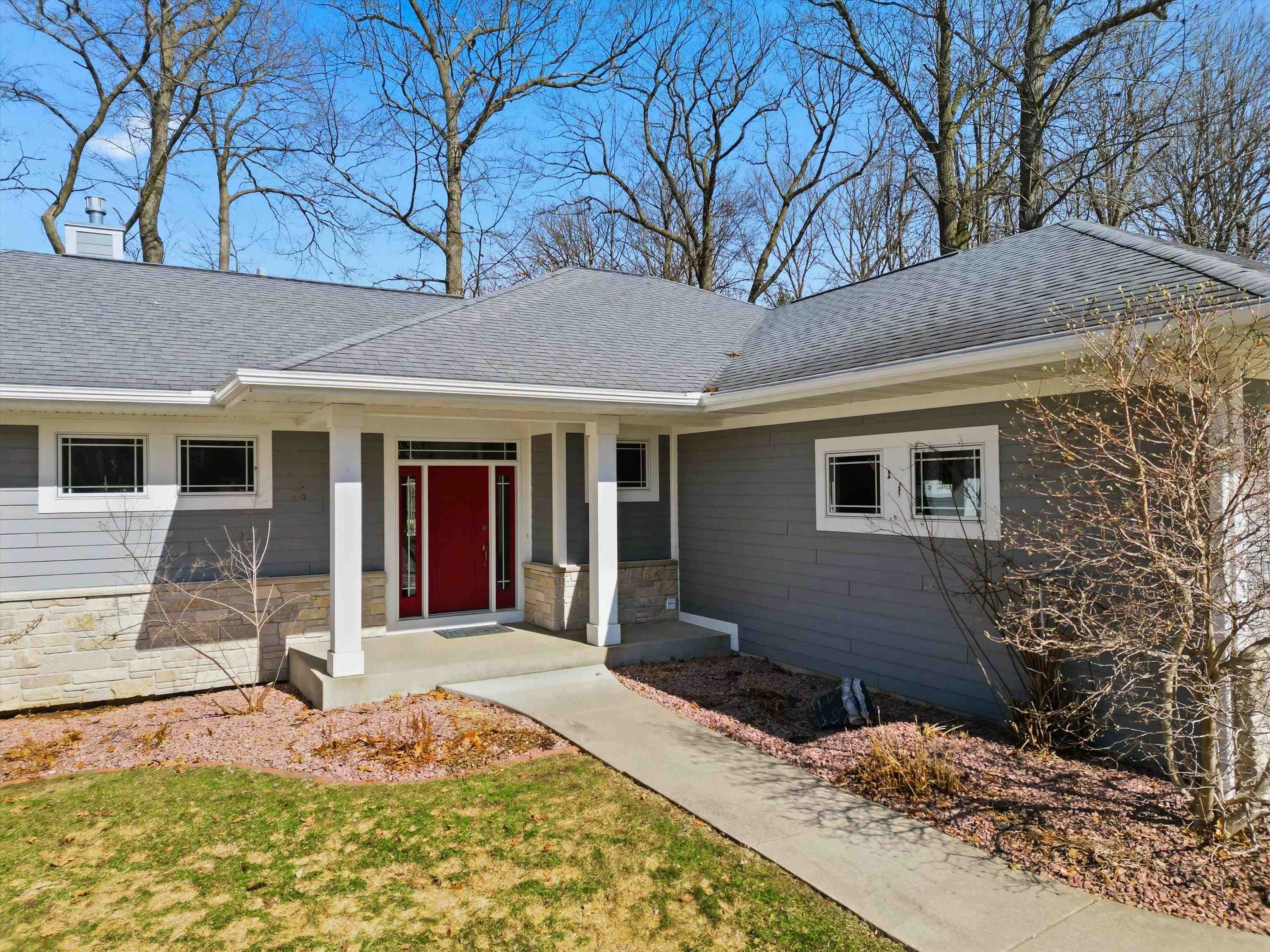 1137 Ridge Road Marshfield, WI 54449 - Photo 7 of 48