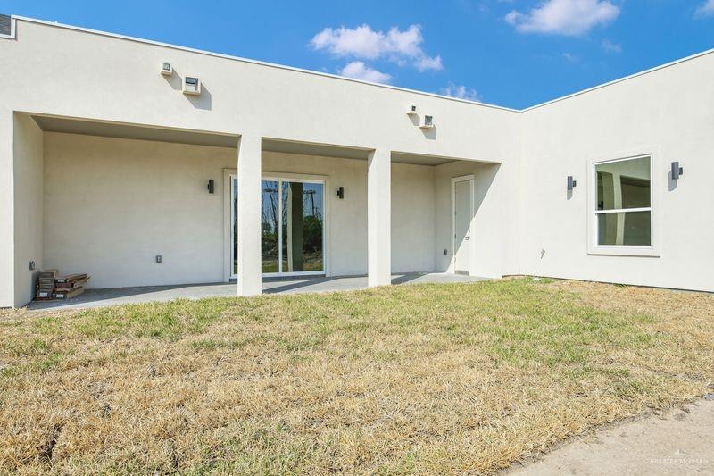 2305 Trinity Avenue McAllen, TX 78504 - Photo 17 of 24 a view of an empty room