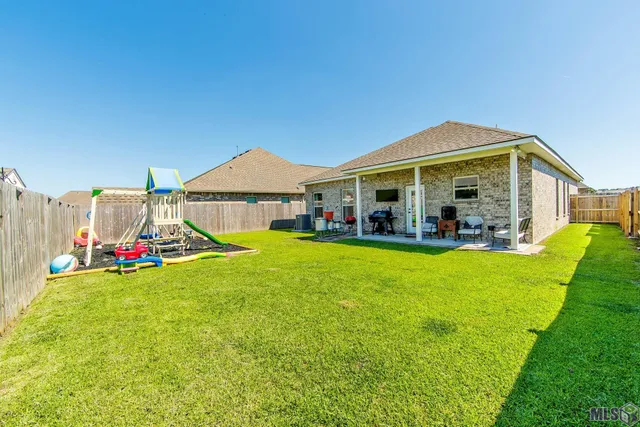 $285,000 | 111 Devon Court, Thibodaux, LA 70301