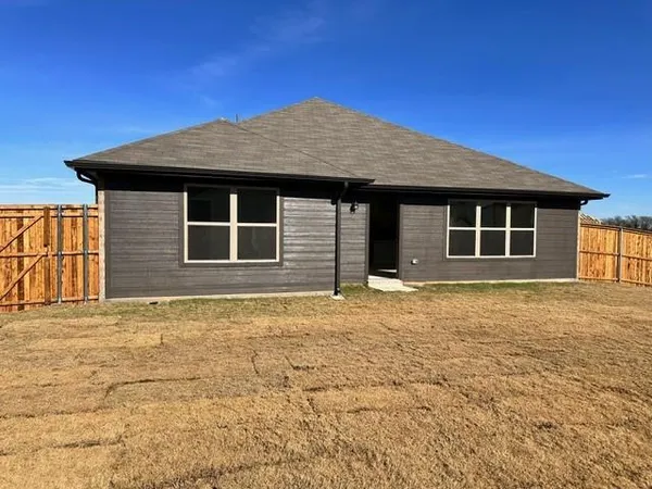 $2,450 | 509 Brk Vw Drive, Van Alstyne, TX 75495