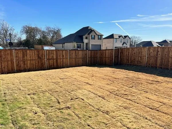 $2,450 | 509 Brk Vw Drive, Van Alstyne, TX 75495