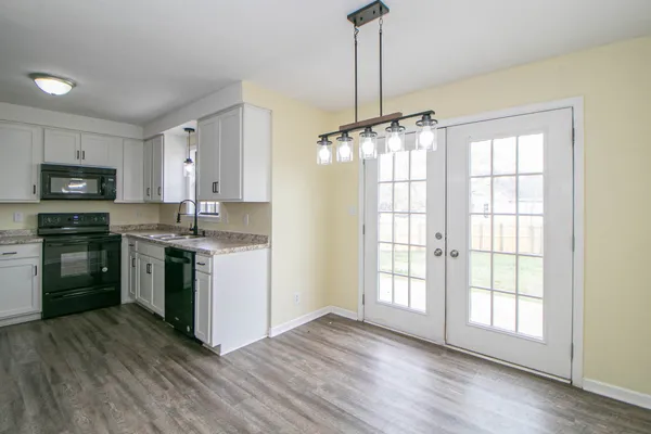 $1,630 | 329 Northridge Drive, Clarksville, TN 37042