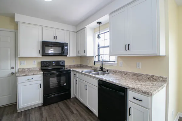 $1,630 | 329 Northridge Drive, Clarksville, TN 37042