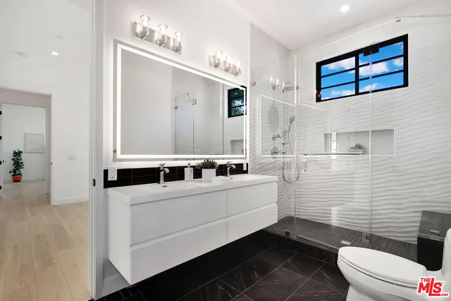 $3,995,000 | 20171 Bayview Avenue, Newport Beach, CA 92660