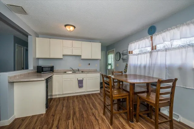 $239,000 | 1505 15th Street, Cloquet, MN 55720